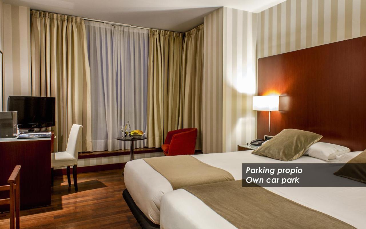 Zenit Borrell Hotel Barcelona Exterior photo