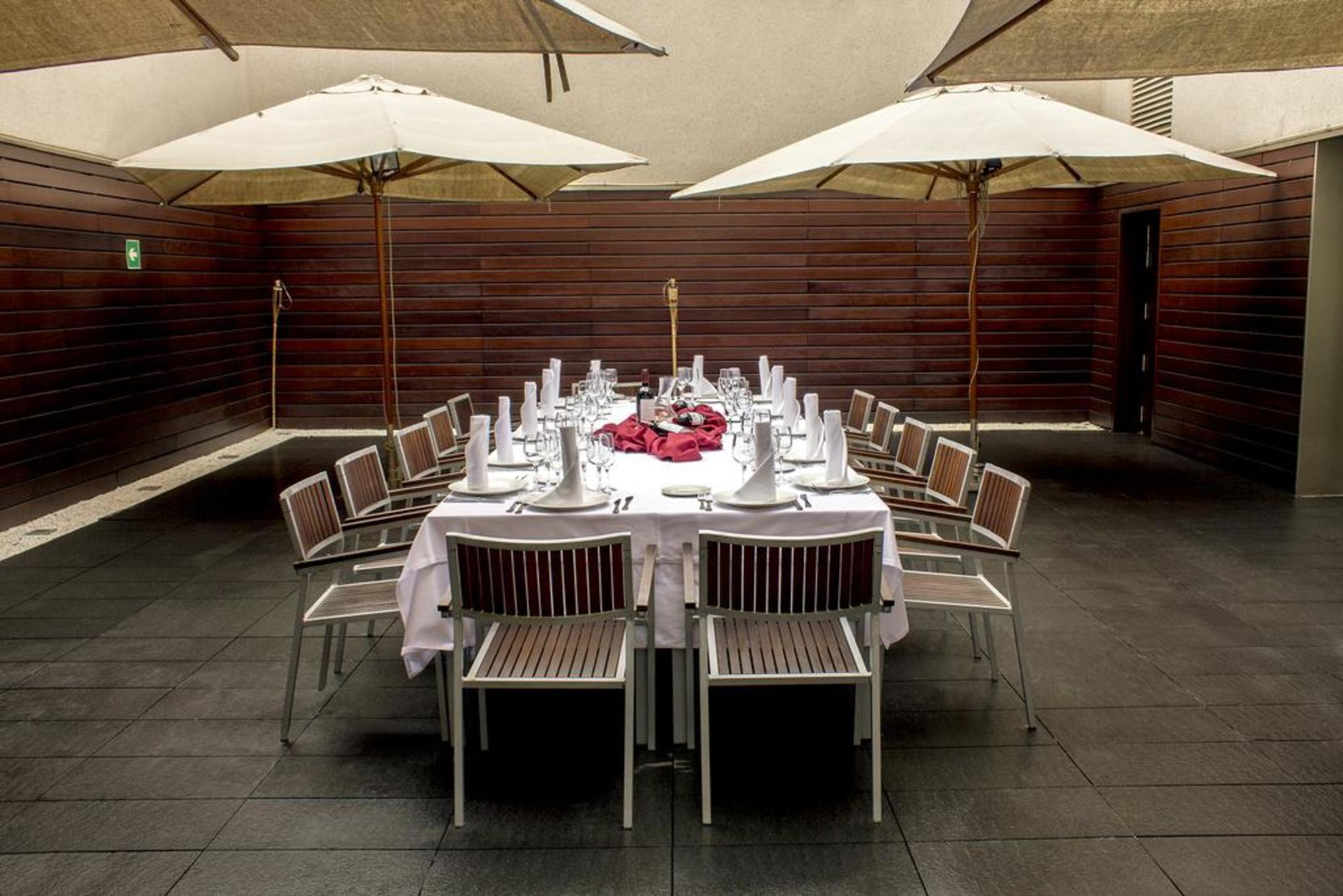Zenit Borrell Hotel Barcelona Exterior photo