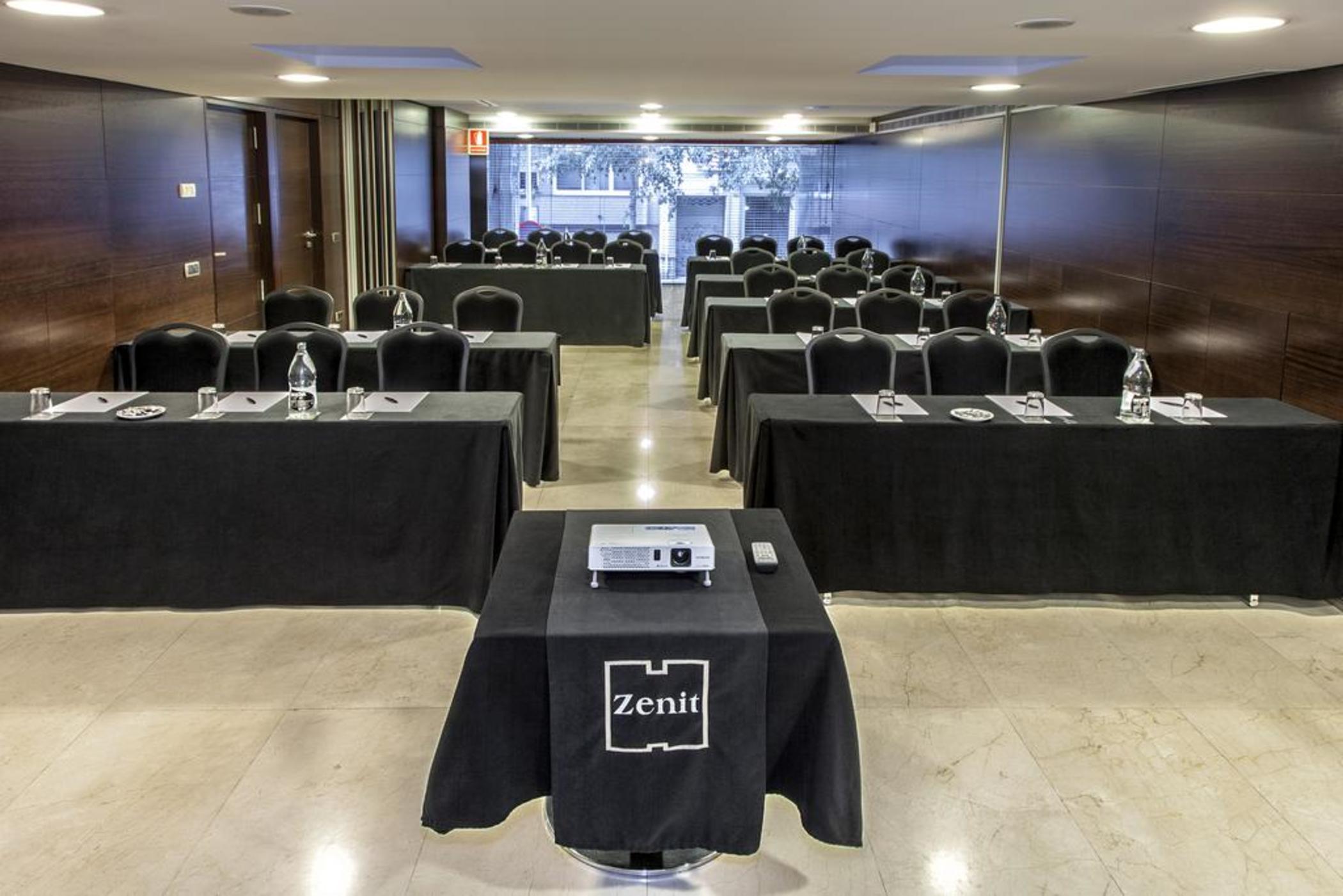 Zenit Borrell Hotel Barcelona Exterior photo
