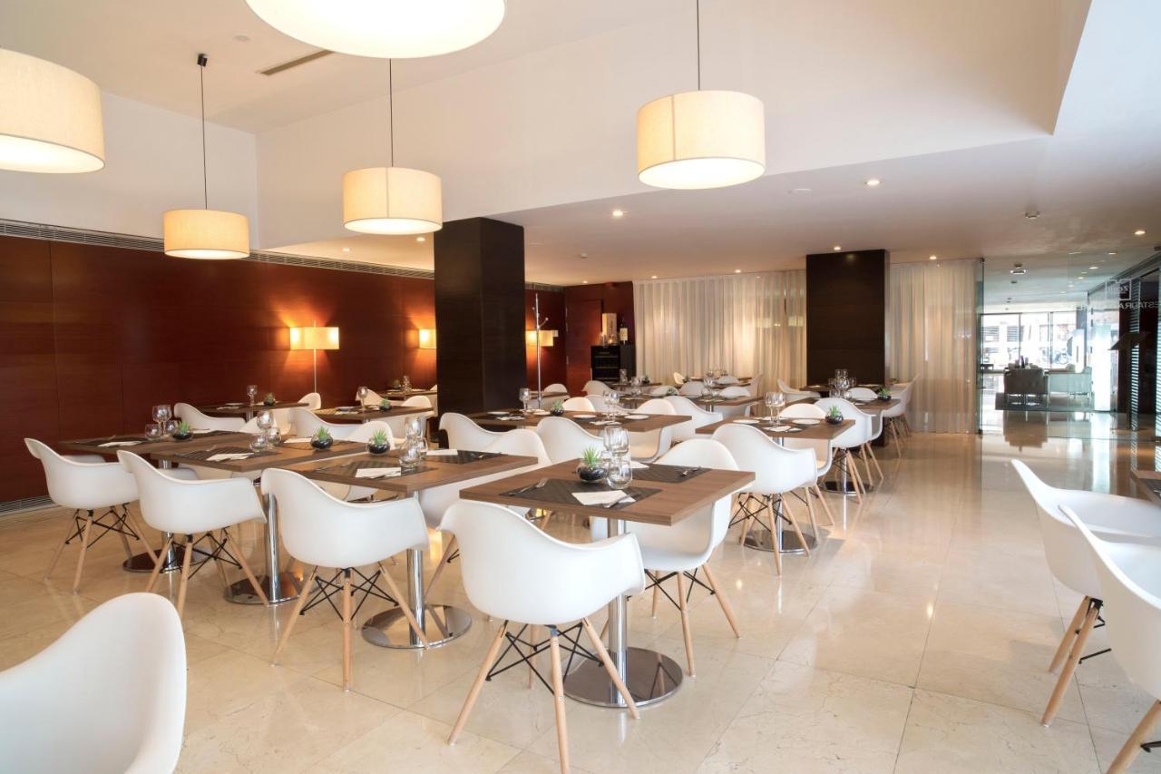 Zenit Borrell Hotel Barcelona Exterior photo