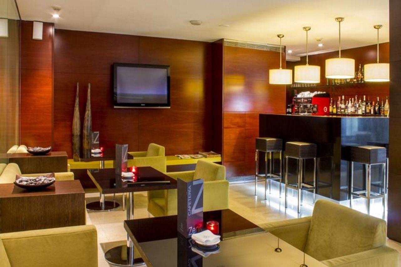 Zenit Borrell Hotel Barcelona Exterior photo