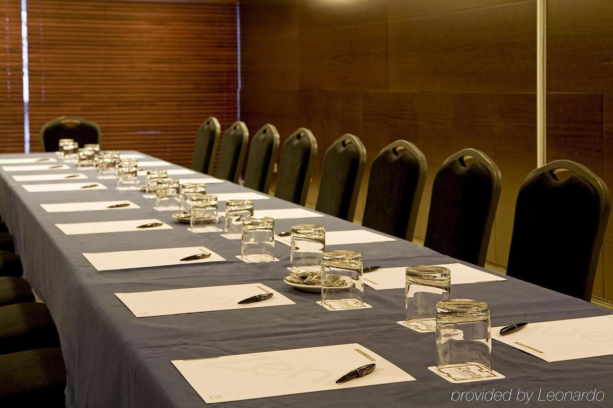 Zenit Borrell Hotel Barcelona Facilities photo