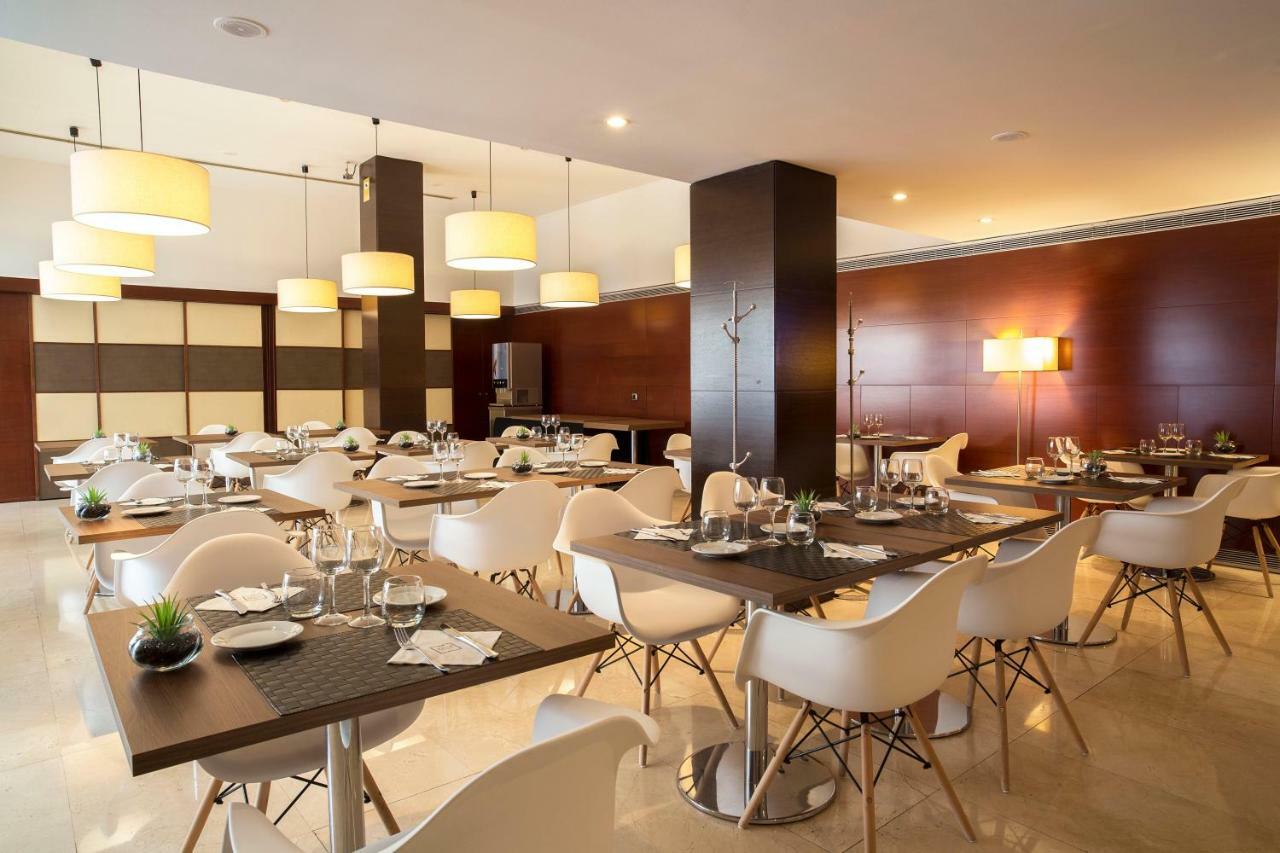 Zenit Borrell Hotel Barcelona Exterior photo